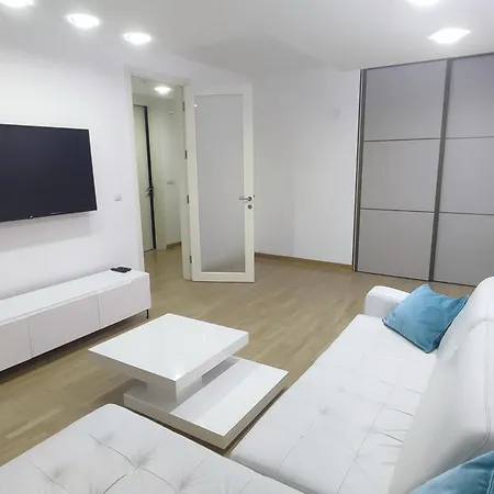 Daire Premium Belvil Apartment, Free Parking Belgrad