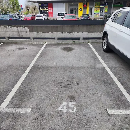 Premium Belvil Apartment, Free Parking アパート ベオグラード